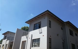 4 Bedroom Duplex in Prestbury