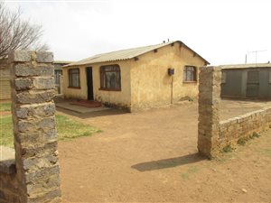 2 Bedroom House in Sebokeng Zone 12