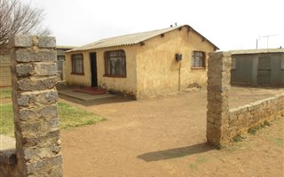 2 Bedroom House in Sebokeng Zone 12