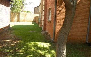 2 Bedroom Flat in Equestria