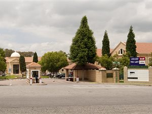 253 m² Office Space in Sunninghill