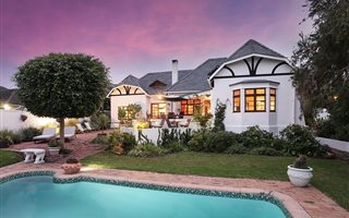 7 Bedroom House in Kwaaiwater