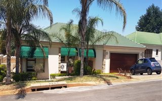 3 Bedroom House in Kosmos Ridge