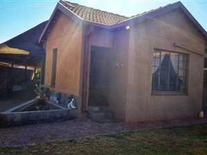 3 Bed House in Kathu