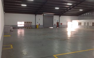 1200 m² Industrial space in Waltloo