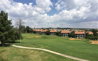 2 Bedroom Apartment in Jackal Creek Golf Estate