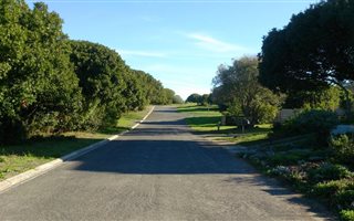 760 m² Land available in Van Dyks Bay