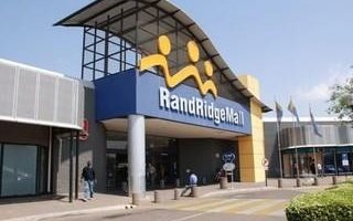 44 m² Retail Space in Randpark Ridge