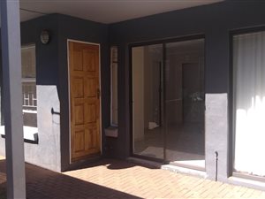 2 Bed Apartment in Pollak Park