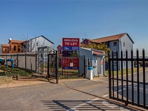 2 Bed Apartment in Tembisa