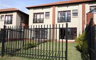 3 Bedroom Townhouse in Mountain View