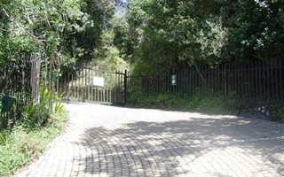 1352 m² Land available in Westford Bridge