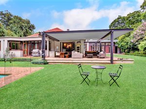 4 Bed House in Saxonwold
