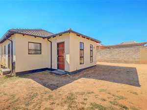 3 Bed House in Goudrand