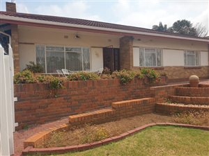3 Bed House in Quellerie Park