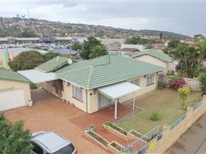 4 Bed House in Bluff