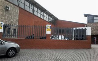 1102 m² Commercial space in Kuilsriver