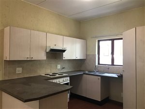 2 Bed Apartment in Paulshof