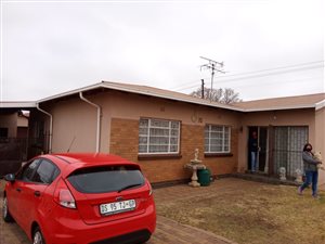 3 Bed House in Westonaria