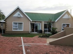 3 Bed Apartment in Marina Martinique