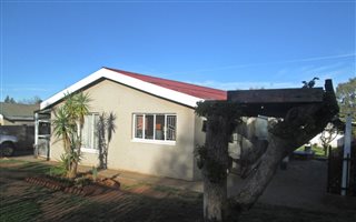 3 Bedroom House in Generaal De Wet