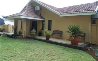 3 Bedroom House in Risiville