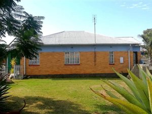 2 Bed House in Egerton