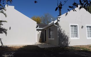 3 Bedroom House in Bloubosrand