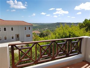3 Bed Apartment in Piesang Valley