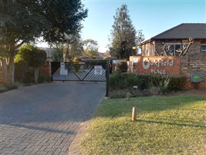 2 Bed Simplex in Weltevreden Park