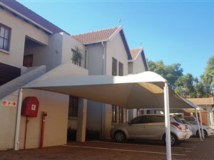 2 Bed Simplex in Saxonwold