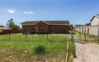 5 Bedroom House in King Williams Town