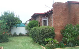 3 Bedroom House in Bosmont