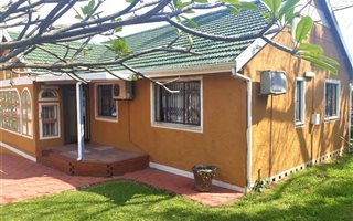 3 Bedroom House in Grosvenor