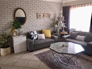 2 Bedroom Townhouse in Menlyn