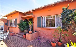 4 Bedroom House in Orange Grove
