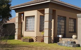 2 Bedroom Flat in Secunda