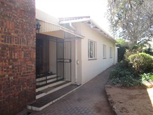 3 Bed House in Nieuw Muckleneuk