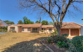 4 Bedroom House in Gallo Manor