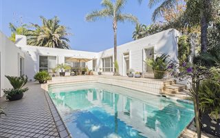 3 Bedroom House in Ferndale