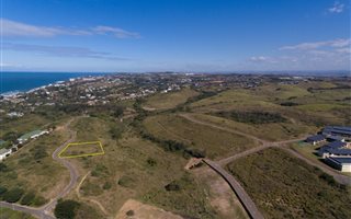 1011 m² Land available in Mount Richmore Estate