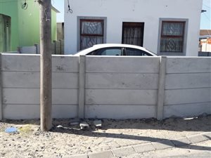 2 Bed House in Mfuleni