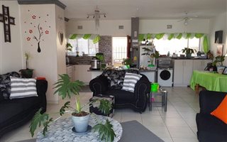 2 Bedroom Duplex in Kempton Park Central