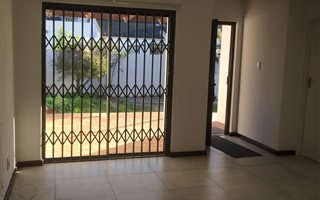 3 Bedroom House in Marina Da Gama