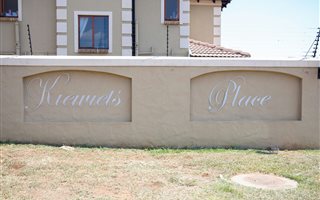 2 Bedroom Townhouse in Mountain View