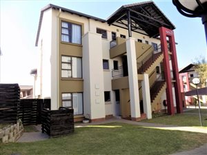 2 Bed Apartment in Erand Gardens