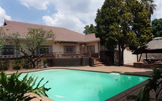 3 Bedroom House in Bramley