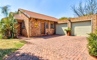 3 Bedroom Cluster in Pomona