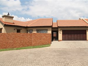 4 Bed House in Equestria