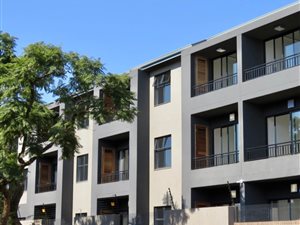 2 Bed Townhouse in Menlo Park